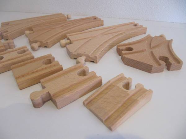 ☆機関車トーマス☆木製レール☆拡張線路・直線レール短など☆_2