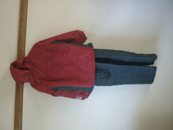 USED スキーウェアー上下　130cm_2