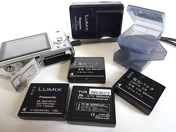 ジャンク品　デジタルカメラ＜Panasonic DMC-FX01-S＞_2
