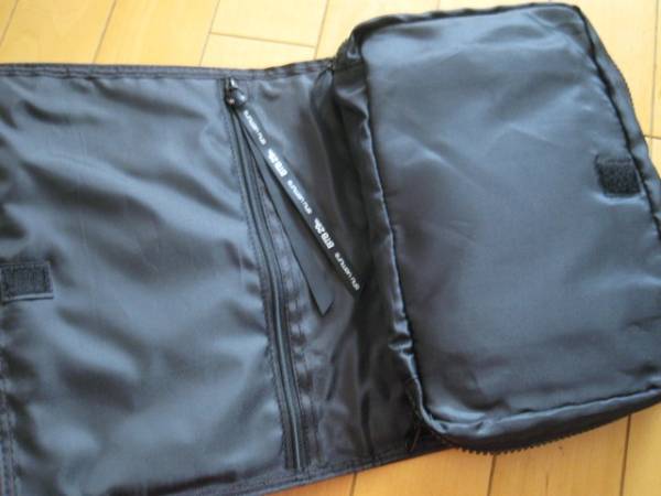 Shu Uemuraシュウウエムラ トラベルポーチノベルティ その他 売買されたオークション情報 Yahooの商品情報をアーカイブ公開 オークファン Aucfan Com