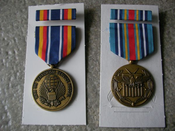 米軍 対テロ戦争従軍記章 略綬 検 軍隊 勲章 アメリカ メダル 勲章 売買されたオークション情報 Yahooの商品情報をアーカイブ公開 オークファン Aucfan Com