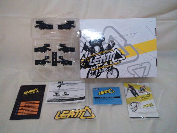 リアット　ブレイス　LEATT DBX COMPⅡ　白/黒　中古　Ｍサイズ_3