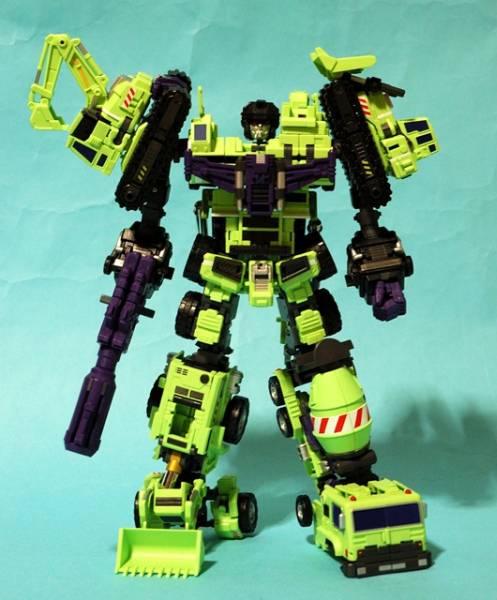 トランスフォーマー デバスター MAKETOYS GIANT TYPE-61 中古品(G1