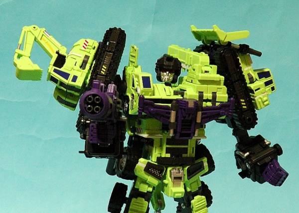 トランスフォーマー デバスター MAKETOYS GIANT TYPE-61 中古品(G1 
