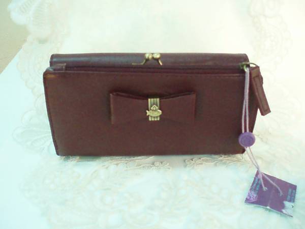 イギリスのブランド Nicaのお財布 直輸入 お買得 長財布 小銭入れあり 売買されたオークション情報 Yahooの商品情報をアーカイブ公開 オークファン Aucfan Com