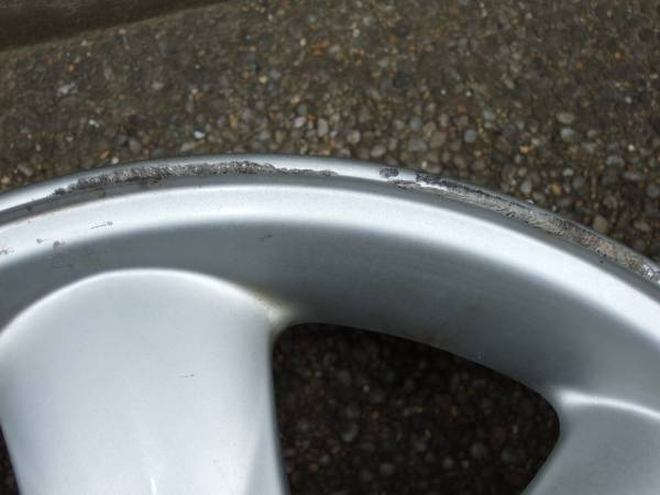 VOLVO純正　16インチ　4本　XC70 ボルボ_2