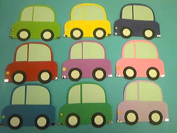 誕生日 カード 車 ９色セット 壁面飾り 幼稚園 保育園等 画用紙 売買されたオークション情報 Yahooの商品情報をアーカイブ公開 オークファン Aucfan Com