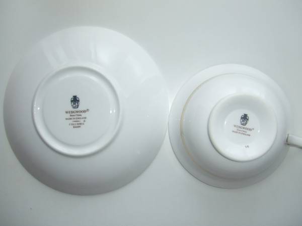中古　鑑定済み　ウェッジウッド　カップ&ソーサー♪_2