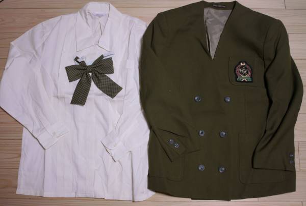 新品 札幌北斗高校 旧制服（冬服） サイズM(レディースファッション 