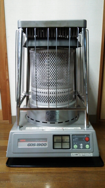 送料無料 CHOFU 業務用ファンヒーター GOS-1900 (石油ファンヒーター