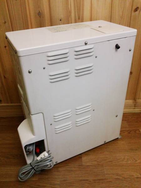 富士通 温水ルームヒーター ホットマン室外機 KB-64NS(ファンヒーター 富士通 温水ルームヒーター ホットマン室外機 KB-64NS(ファンヒーター