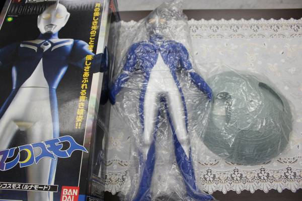 特大フィギュア バンダイ　京本コレクション ウルトラマンコスモス 大型フィギア バンダイ 京本コレクション ウルトラマンコスモス