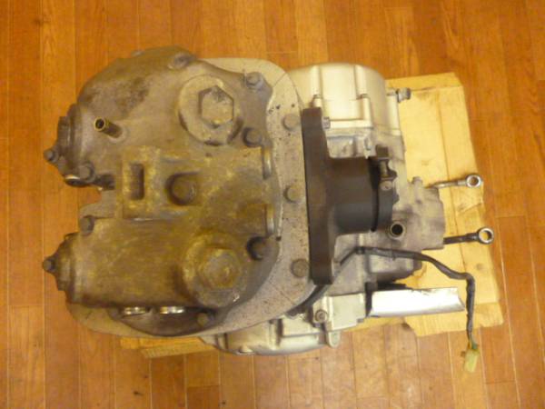 即決中古　CL400　①　NC38　エンジン