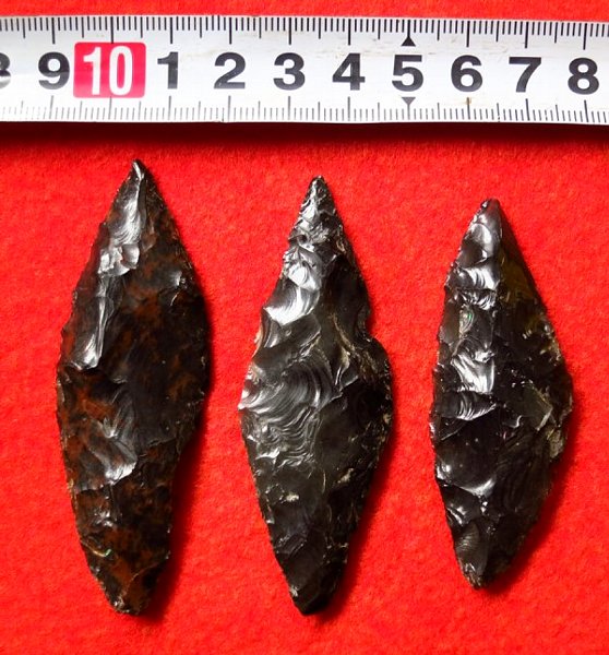 岩手県盛岡市土渕 発掘品 黒曜石 石器 3個 2 土器 売買されたオークション情報 Yahooの商品情報をアーカイブ公開 オークファン Aucfan Com