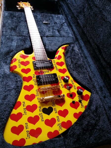 FERNANDES hide MG-380S ドンズバ イエローハート 新品