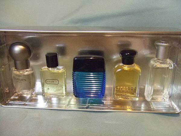 メンズ香水ミニボトル5種 アラミス トミー エスティローダー アラミス 売買されたオークション情報 Yahooの商品情報をアーカイブ公開 オークファン Aucfan Com メンズ香水ミニボトル5種 アラミス トミー エスティローダー アラミス 売買されたオークション情報 Yahooの商品情報をアーカイブ公開 オークファン Aucfan Com