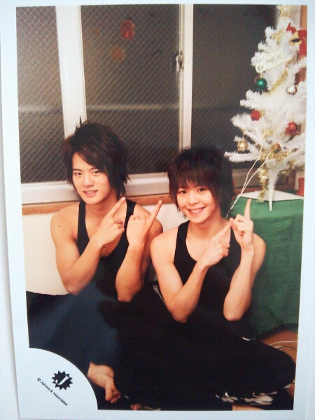 Hey Say Jump 写真 有岡大貴 岡本圭人 公式写真 その他 売買されたオークション情報 Yahooの商品情報をアーカイブ公開 オークファン Aucfan Com