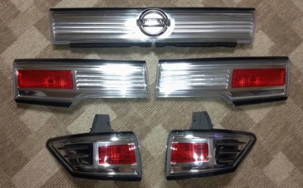 E52 エルグランド ライダー & オプション クリア テールランプ_1