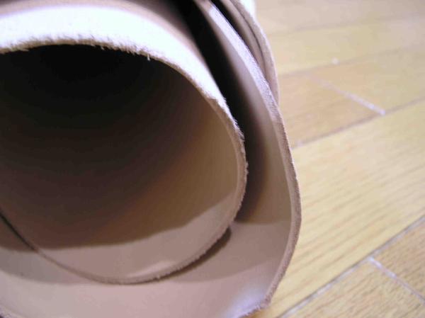 147◆牛ヌメサドルレザー◆ナチュラル★２ミリ★_2