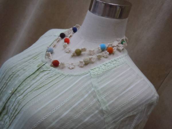 コットンボールと小花のネックレス 完成品 売買されたオークション情報 Yahooの商品情報をアーカイブ公開 オークファン Aucfan Com