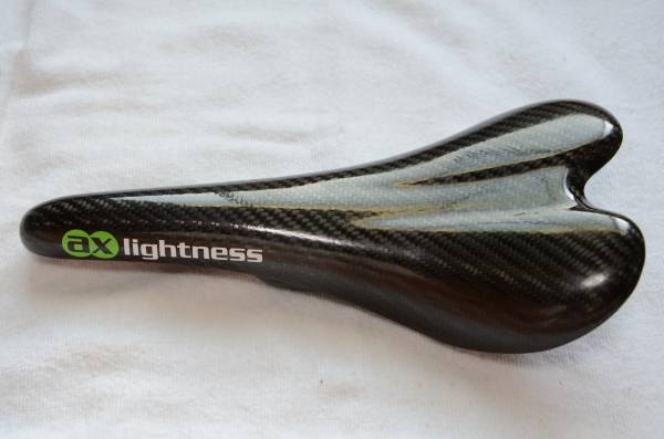 AX-Lightness AX ENDURANCE カーボンサドル(サドル)｜売買された 