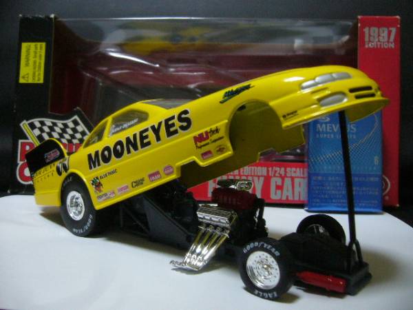 全長23㎝！】1/24 NHRA ムーンアイズ 岡崎ケンジ ファニーカー(自動車 