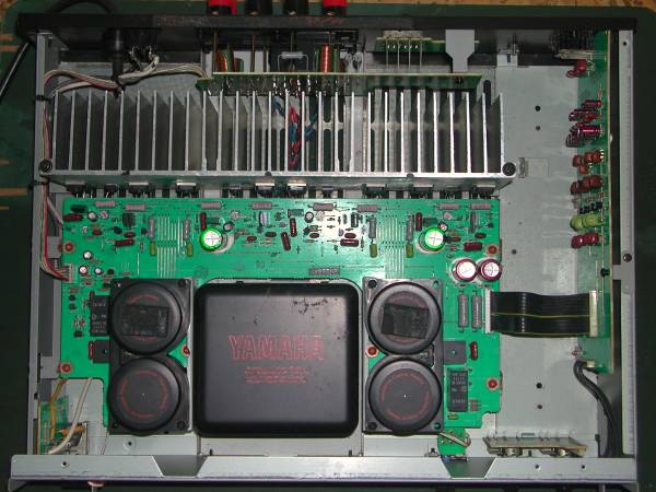 オーディオ機器 YAMAHA パワーアンプ MX - 101