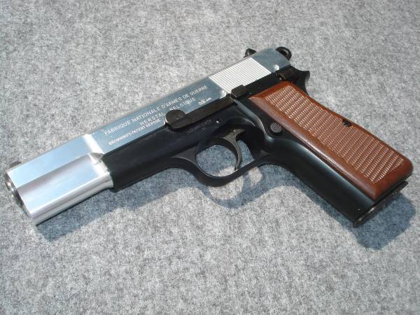 ブローニングハイパワーM1935 ZEKEアルミ削り出しカスタム