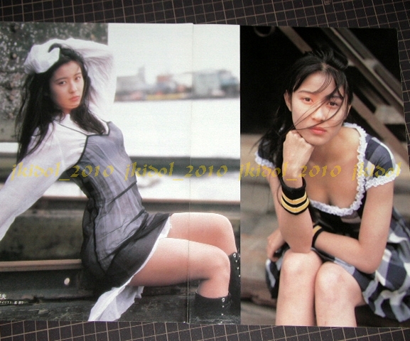 水野美紀 超ミニスカ 透けブラ 谷間 切り抜きw8460の入札履歴 - すべて
