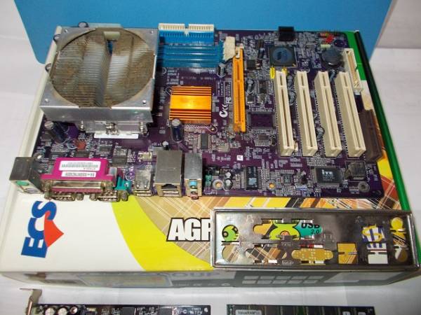ECS KT600-A Socket 462 ／AMD Athlon XP2600+／グラボ／メモリ(その他)｜売買されたオークション情報 ...