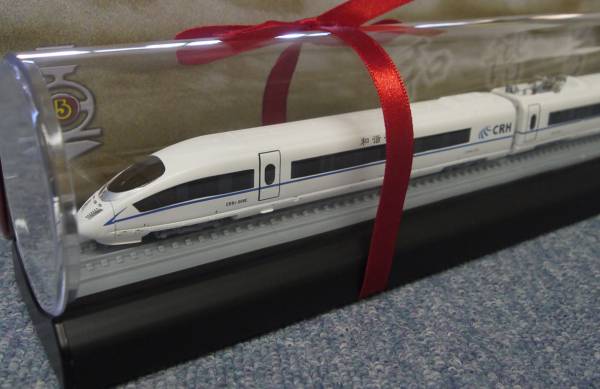 Nゲージ 中国CHR3 350キロ 新幹線模型(外国車輌)｜売買された