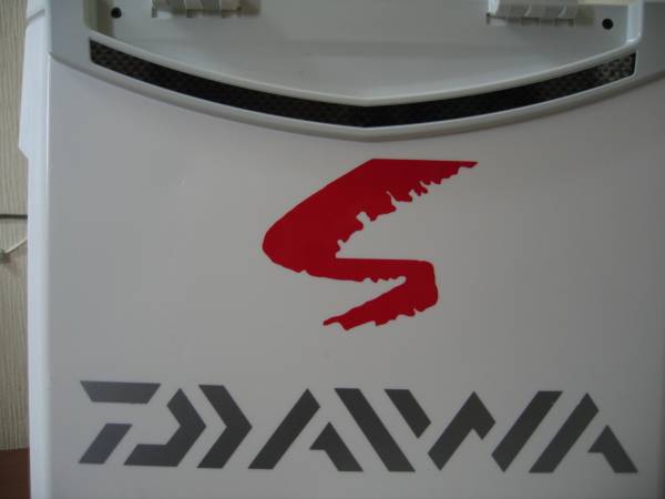 DAIWA 鮎 SPECIAL ステッカー２枚 ＋ マスターズシール１枚 ダイワ スペシャル ステッカー 鮎(アユ用品)｜売買されたオークション