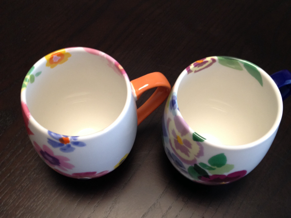 フランフラン Francfranc花柄ペアマグカップ Francfranc フランフラン 売買されたオークション情報 Yahooの商品情報をアーカイブ公開 オークファン Aucfan Com