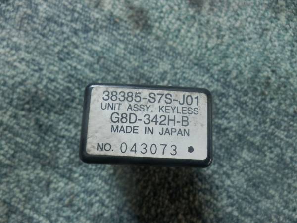 確認お願いします RF3 RF4 キーレスコンピューター H13 38385-S7S-J01 ステップW