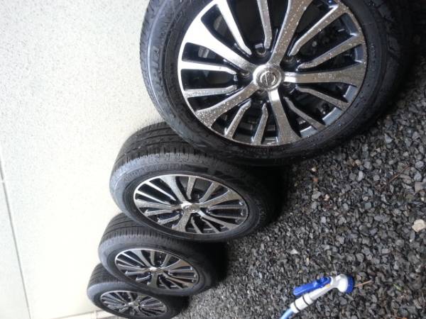 ☆希少！セレナ　C26後期　OPアルミセット　未使用車外し☆_1