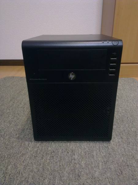 【中古】HP MicroServer N54L（HDD:500*2GB）モデル