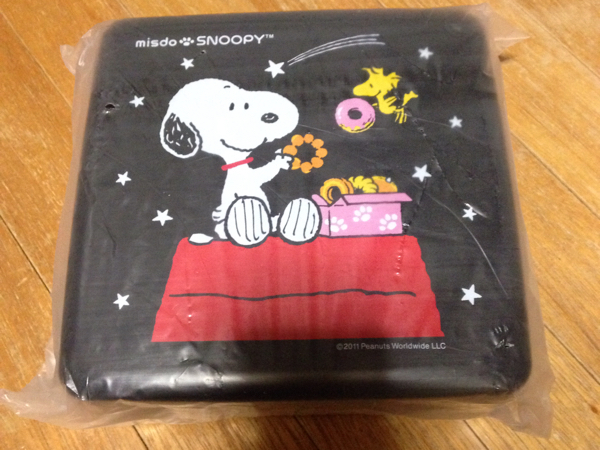 スヌーピー ミスドおせち箱 キャラクター 売買されたオークション情報 Yahooの商品情報をアーカイブ公開 オークファン Aucfan Com