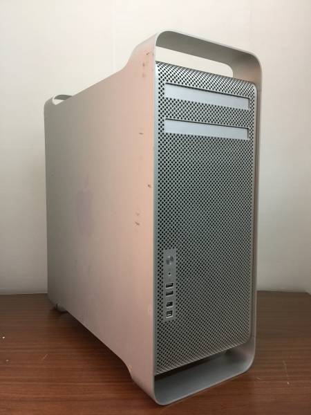 MacPro 2008[QuadCore 2.8G×2 8Core/RAM:4G/HD:400GB/2600XT]