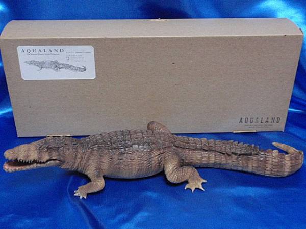 海洋堂 AQUALAND ナイルワニ 完成品 アクアランド 松村しのぶ(生き物