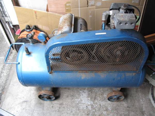 岩田塗装機 SU-07P 100V 0.75kw コンプレッサー エンジン エアー
