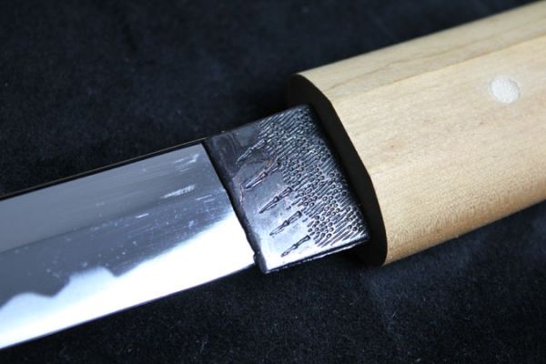 One Piece 海軍大将 藤虎 日本刀 模擬刀 木製 刃渡り47cm Fumt 模造刀 売買されたオークション情報 Yahooの商品情報をアーカイブ公開 オークファン Aucfan Com