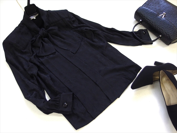 ジバンシー*総柄胸元リボン付き フォーマルブラウス 13 黒/W67-1