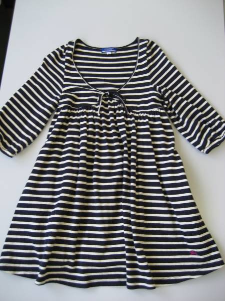 バーバリーブルーレーベル　紺白ボーダー　　サイズ３６　中古