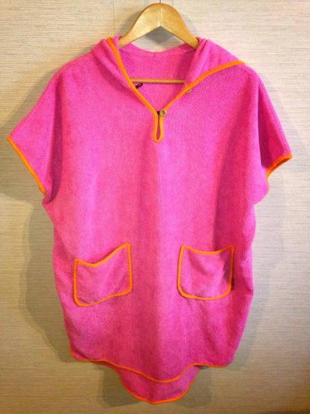 □美品□Girls Fit ガールズフィット タオルポンチョ ピンク  