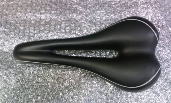 ＦＦ-Ｒ・ＶＬ1475Ａ・ロード・ＧＥＬタイプ・美品・ＳＭＰ似_1