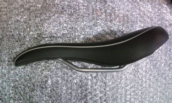 ＦＦ-Ｒ・ＶＬ1475Ａ・ロード・ＧＥＬタイプ・美品・ＳＭＰ似_3