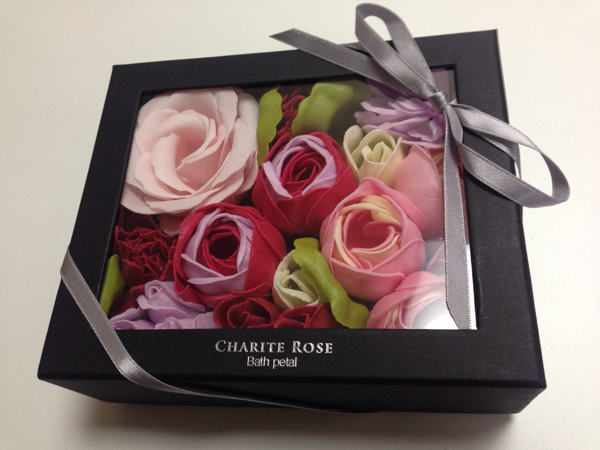 フランフラン のシャリテローズ バスペタル レッド 入浴剤 売買されたオークション情報 Yahooの商品情報をアーカイブ公開 オークファン Aucfan Com