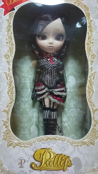 プーリップ ローラ P-147 新品 Laura Pullip ドーリィジャパン_1