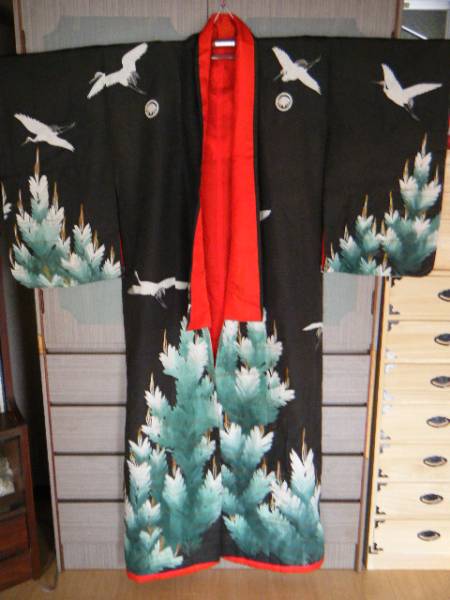 蔵出し*昔の着物内掛け？鶴柄:新品：裾綿綿入り*時代物