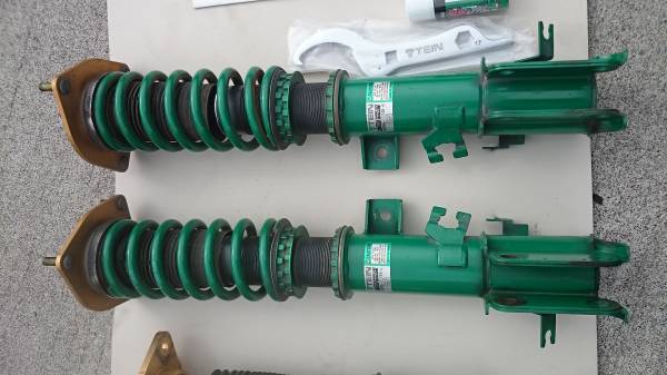 エルグランド テイン車高調(スーパーフレックスワゴン)